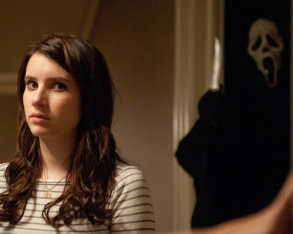 Emma Roberts Photo 16