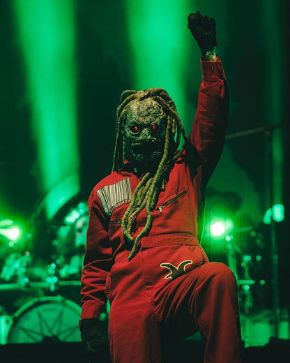 Corey Taylor in Slipknot mask performing