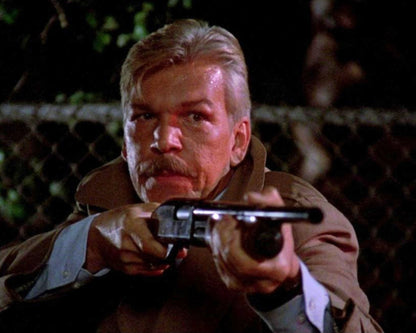 Tom Atkins Photo 9
